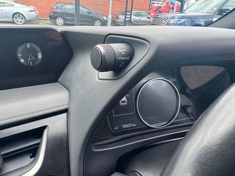 2020 LEXUS UX 2020 LEXUS UX