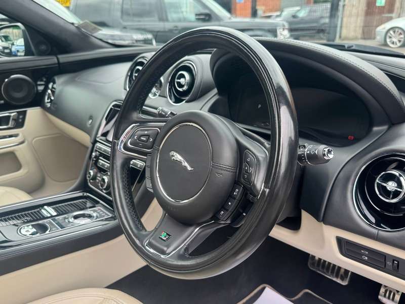 2018 JAGUAR XJ 2018 JAGUAR XJ