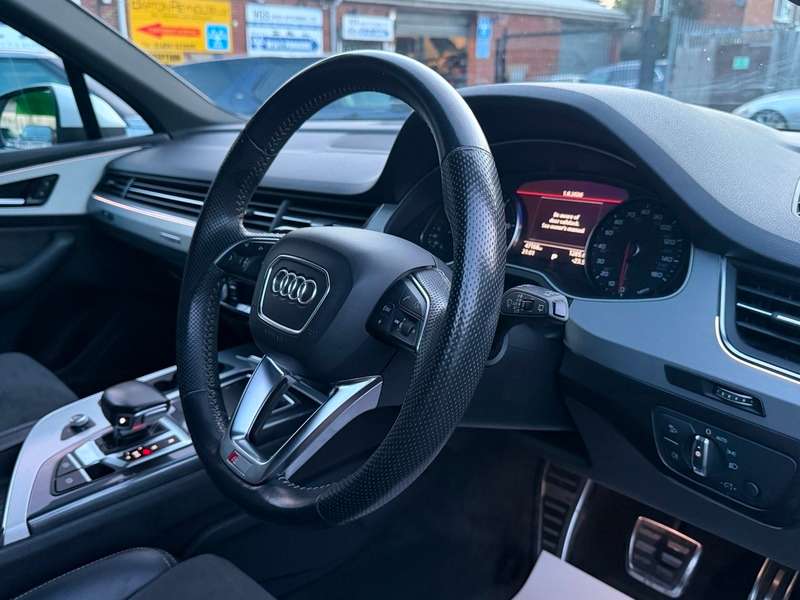 2019 AUDI Q7 2019 AUDI Q7