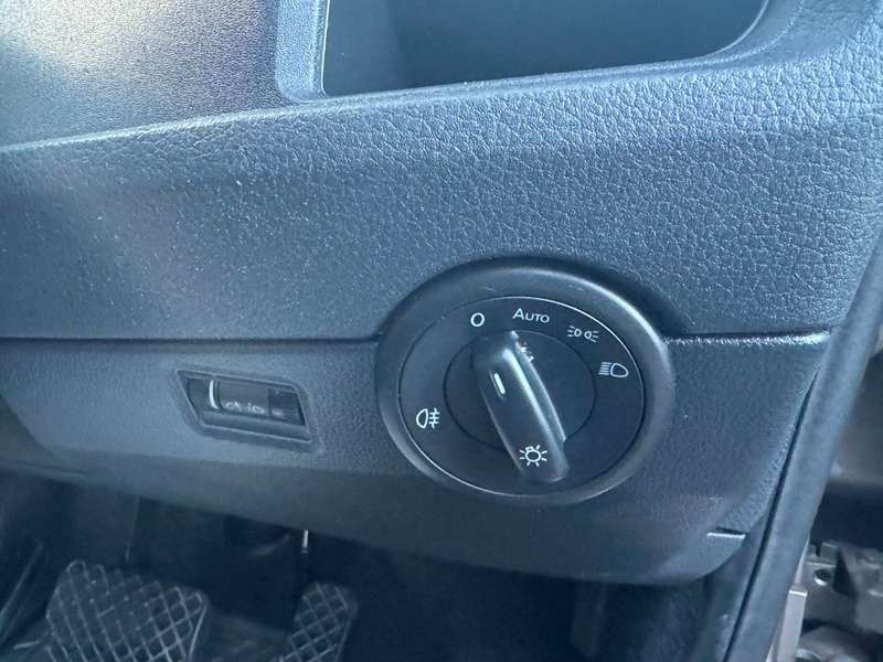 2017 VOLKSWAGEN TRANSPORTER SHUTTLE 2017 VOLKSWAGEN TRANSPORTER SHUTTLE