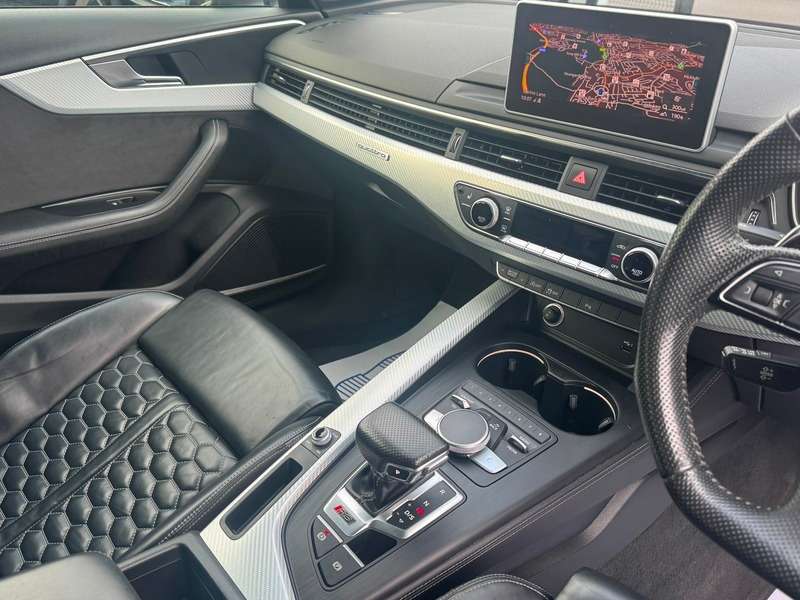 2018 AUDI RS4 2018 AUDI RS4