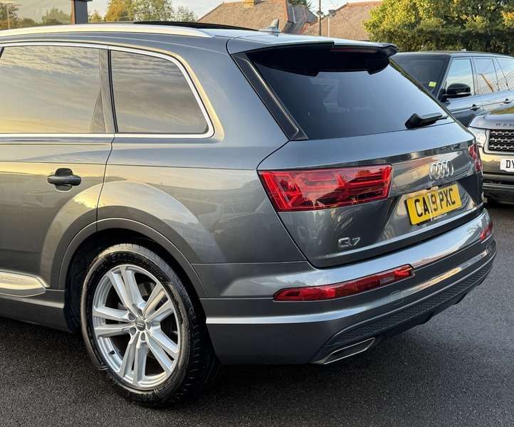 2019 AUDI Q7 2019 AUDI Q7