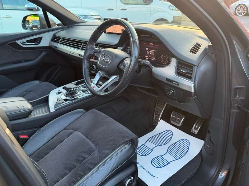2019 AUDI Q7 2019 AUDI Q7