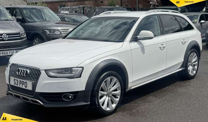 A 2013 AUDI A4 ALLROAD 2.0 TDI Estate 5dr Diesel S Tronic quattro Euro 5 (s/s) (177 ps) A 2013 AUDI A4 ALLROAD 2.0 TDI Estate 5dr Diesel S Tronic quattro Euro 5 (s/s) (177 ps)