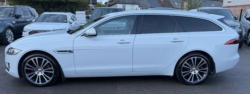 A 2018 JAGUAR XF 2.0d Portfolio Sportbrake 5dr Diesel Auto AWD Euro 6 (s/s) (240 ps) A 2018 JAGUAR XF 2.0d Portfolio Sportbrake 5dr Diesel Auto AWD Euro 6 (s/s) (240 ps)