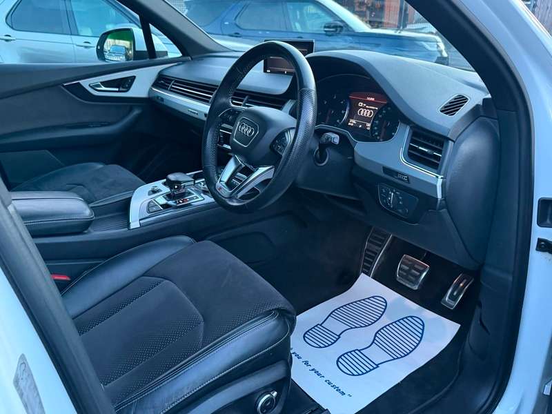 2019 AUDI Q7 2019 AUDI Q7