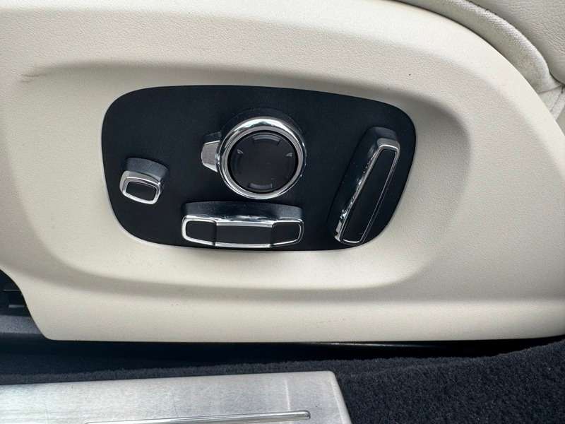 2018 JAGUAR XJ 2018 JAGUAR XJ