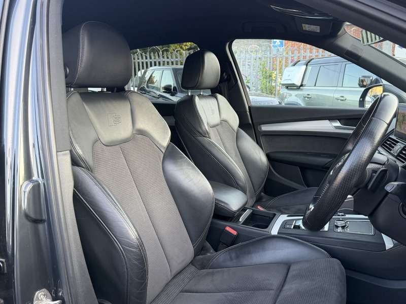 2017 AUDI Q5 2017 AUDI Q5