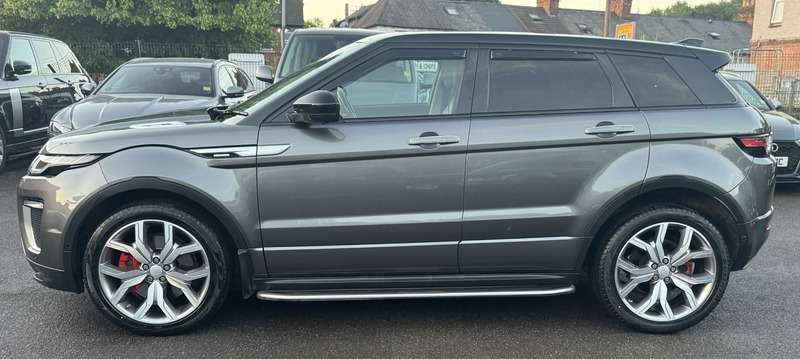 A 2017 LAND ROVER RANGE ROVER EVOQUE 2.0 SD4 Autobiography SUV 5dr Diesel Auto 4WD Euro 6 (s/s) (240 ps) A 2017 LAND ROVER RANGE ROVER EVOQUE 2.0 SD4 Autobiography SUV 5dr Diesel Auto 4WD Euro 6 (s/s) (240 ps)