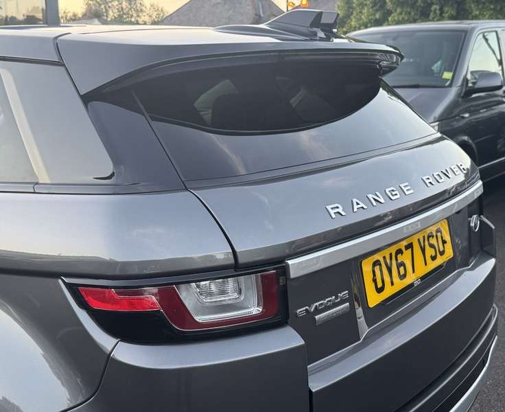 2017 LAND ROVER RANGE ROVER EVOQUE 2017 LAND ROVER RANGE ROVER EVOQUE