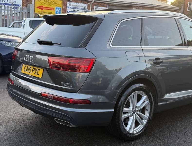 2019 AUDI Q7 2019 AUDI Q7