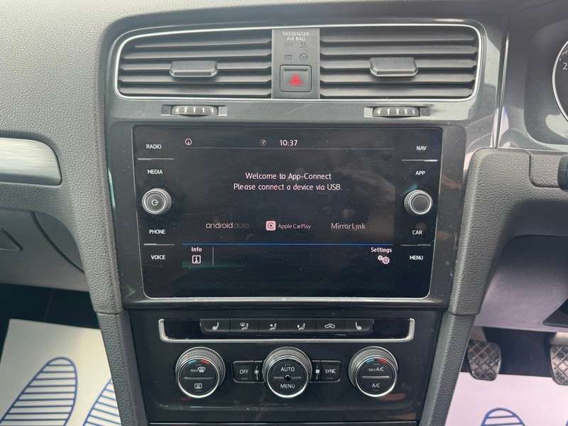 2019 VOLKSWAGEN GOLF 2019 VOLKSWAGEN GOLF