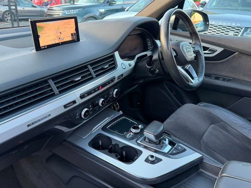 2019 AUDI Q7 2019 AUDI Q7