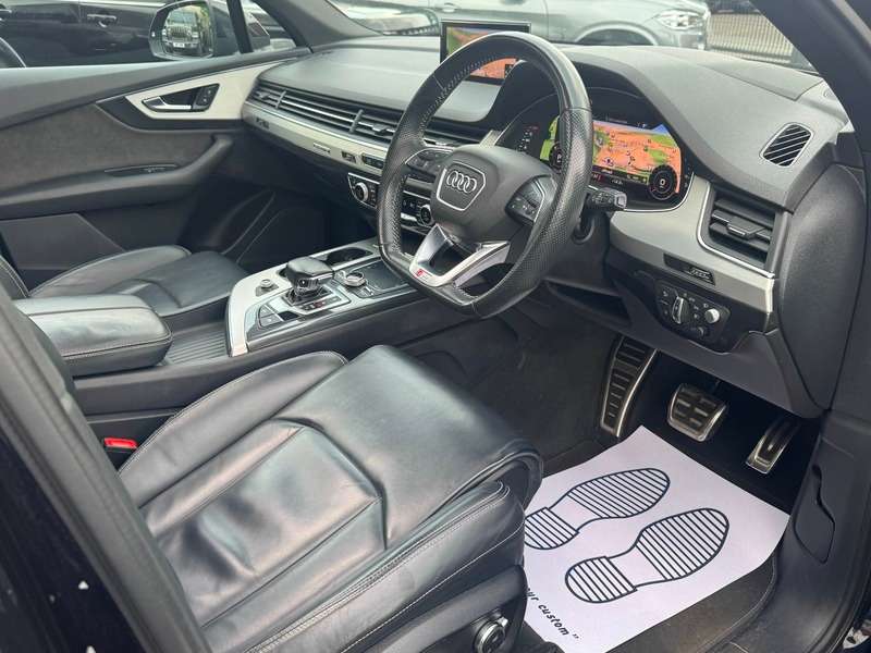 2018 AUDI Q7 2018 AUDI Q7