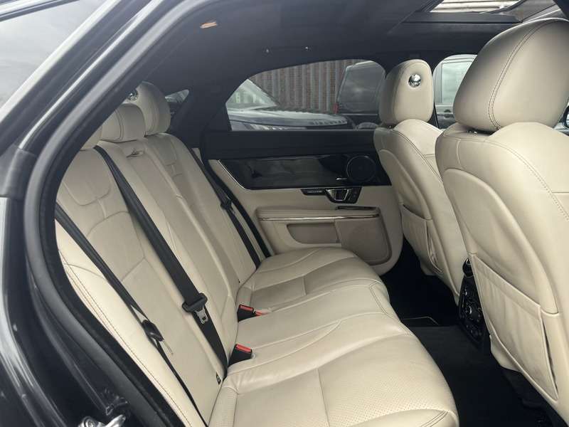 2018 JAGUAR XJ 2018 JAGUAR XJ
