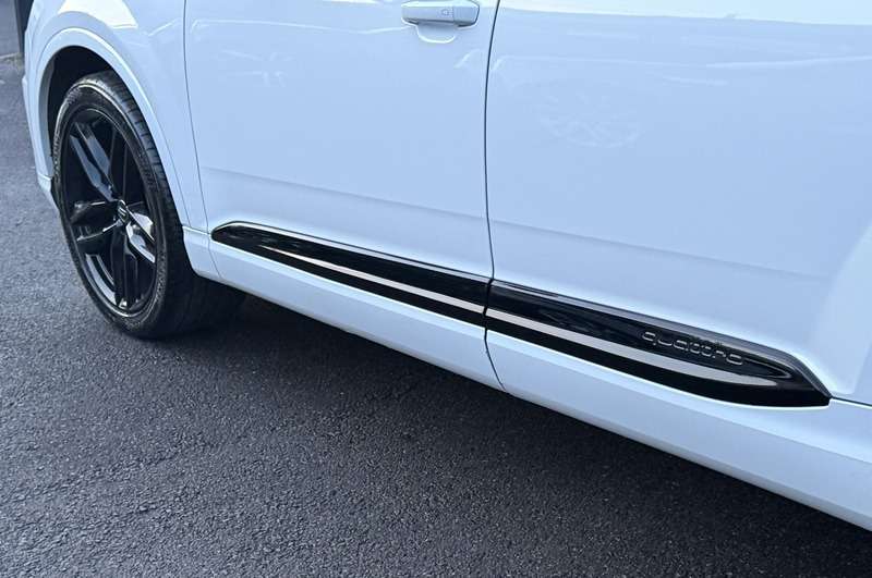 2019 AUDI Q7 2019 AUDI Q7