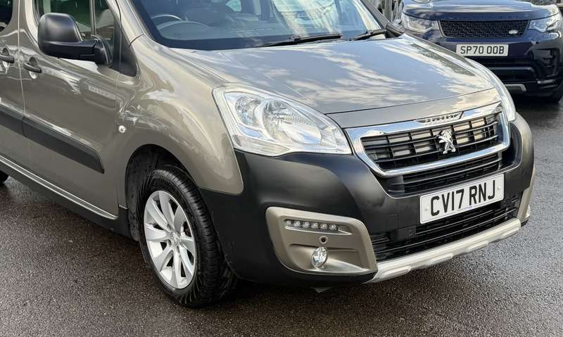 2017 PEUGEOT PARTNER TEPEE 2017 PEUGEOT PARTNER TEPEE
