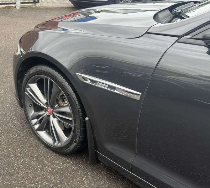 2018 JAGUAR XJ 2018 JAGUAR XJ