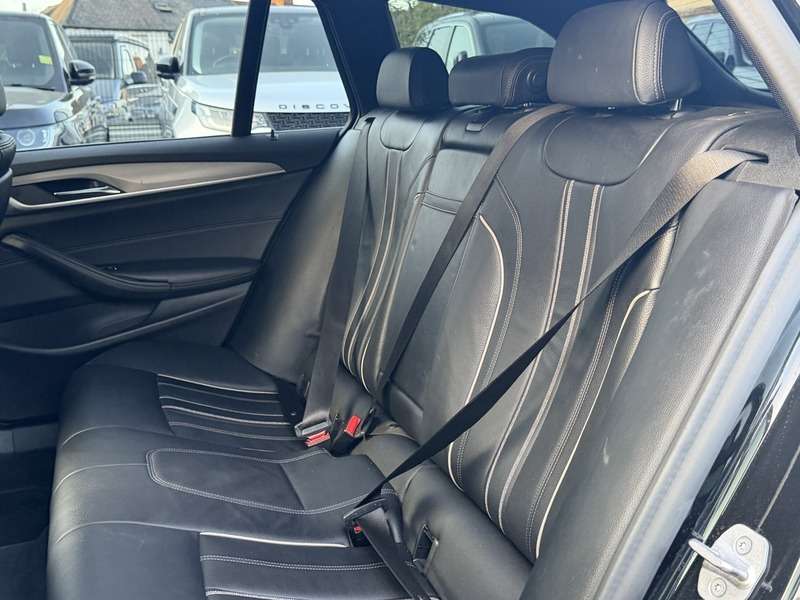 2021 BMW 5 SERIES 2021 BMW 5 SERIES