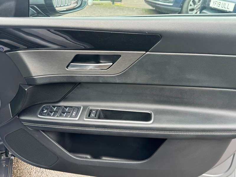 2019 JAGUAR XF 2019 JAGUAR XF