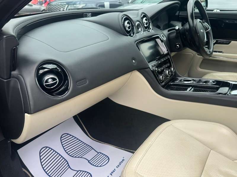 2018 JAGUAR XJ 2018 JAGUAR XJ