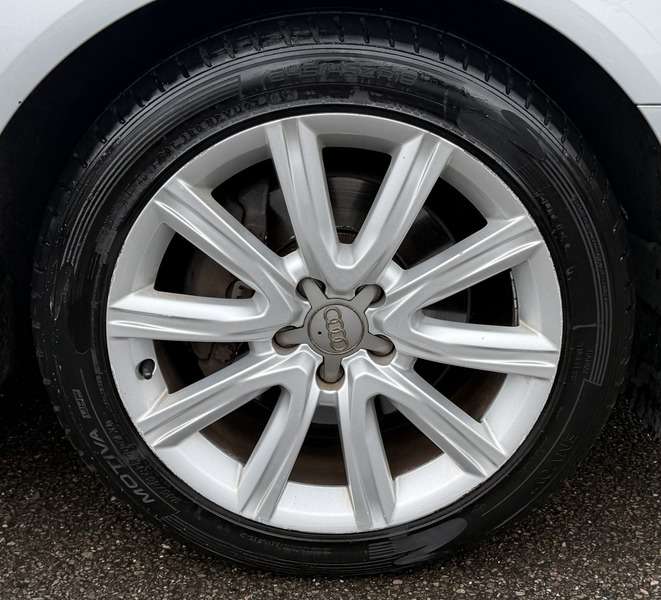 2011 AUDI A6 AVANT 2011 AUDI A6 AVANT