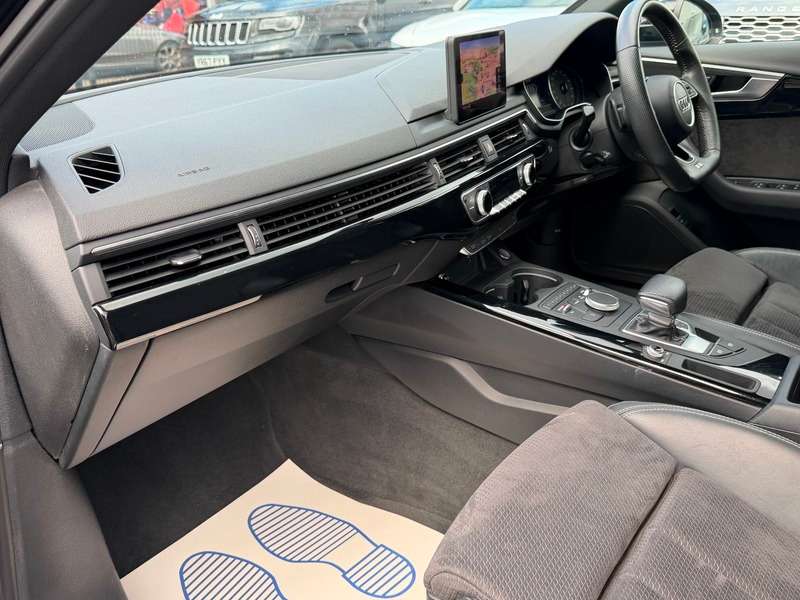 2019 AUDI A4 AVANT 2019 AUDI A4 AVANT