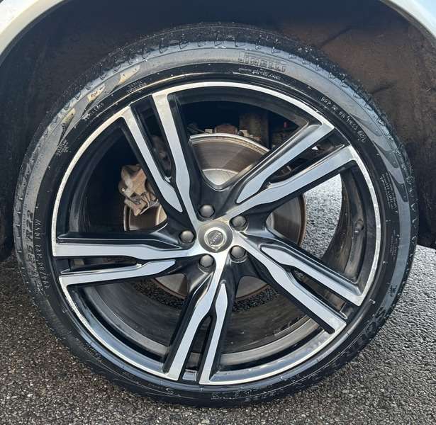 2017 VOLVO XC90 2017 VOLVO XC90