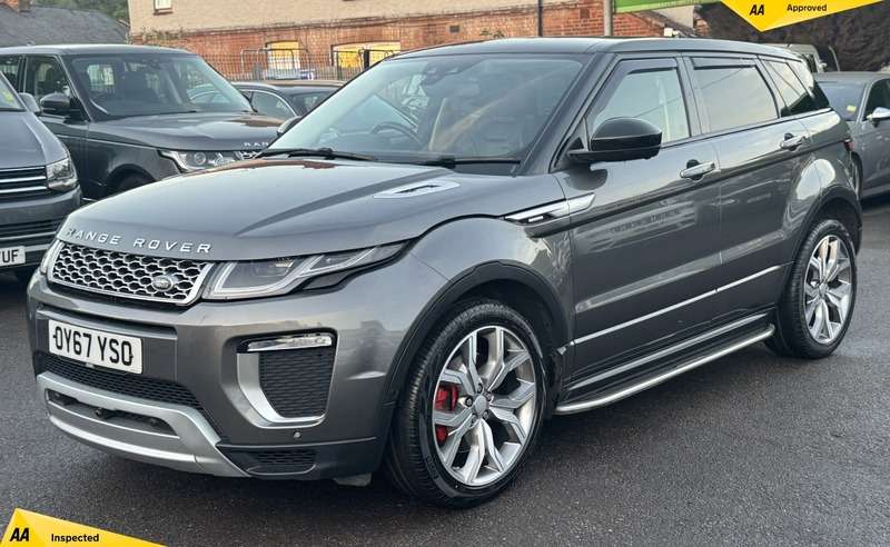 A 2017 LAND ROVER RANGE ROVER EVOQUE 2.0 SD4 Autobiography SUV 5dr Diesel Auto 4WD Euro 6 (s/s) (240 ps) A 2017 LAND ROVER RANGE ROVER EVOQUE 2.0 SD4 Autobiography SUV 5dr Diesel Auto 4WD Euro 6 (s/s) (240 ps)