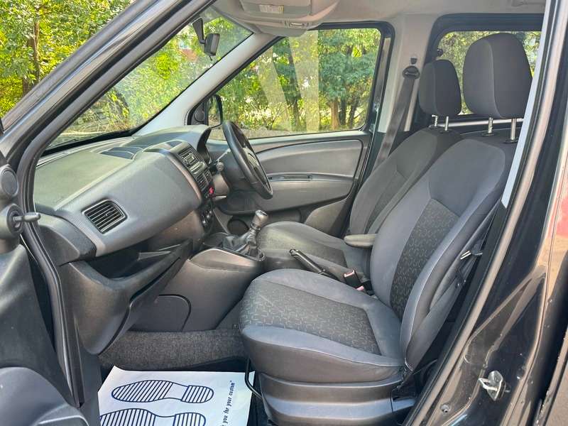 2010 FIAT DOBLO 2010 FIAT DOBLO