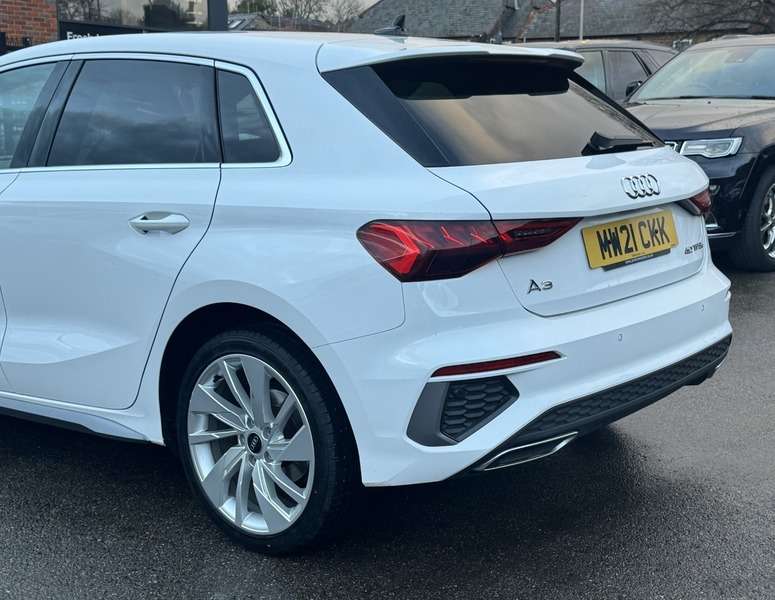 2021 AUDI A3 2021 AUDI A3