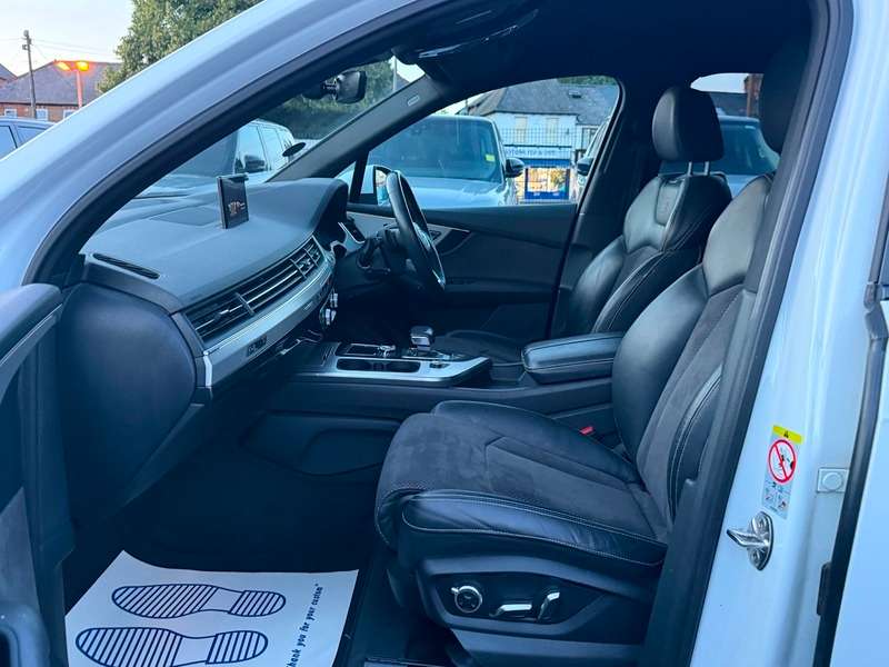 2019 AUDI Q7 2019 AUDI Q7