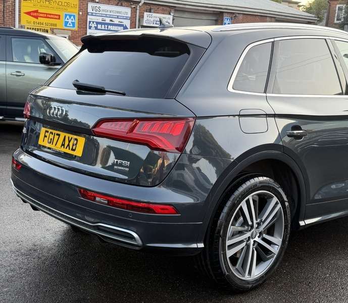 2017 AUDI Q5 2017 AUDI Q5