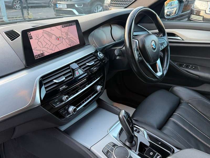2021 BMW 5 SERIES 2021 BMW 5 SERIES