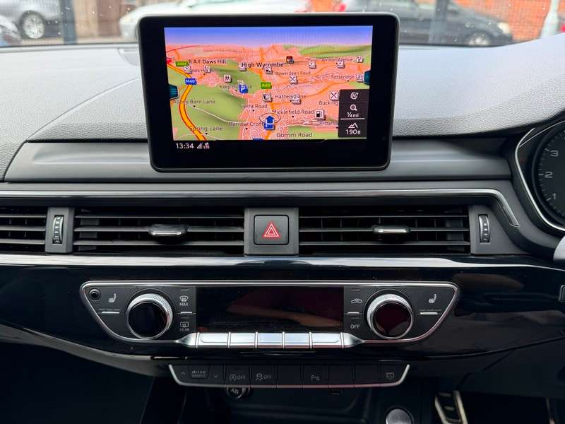 2019 AUDI A4 AVANT 2019 AUDI A4 AVANT