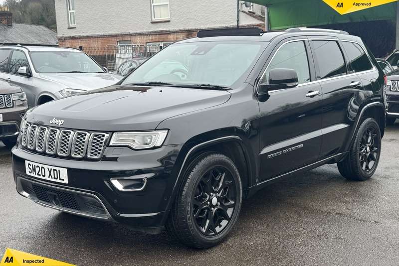 A 2020 JEEP GRAND CHEROKEE 3.0 V6 MultiJetII Overland SUV 5dr Diesel Auto 4WD Euro 6 (s/s) (250 ps) A 2020 JEEP GRAND CHEROKEE 3.0 V6 MultiJetII Overland SUV 5dr Diesel Auto 4WD Euro 6 (s/s) (250 ps)