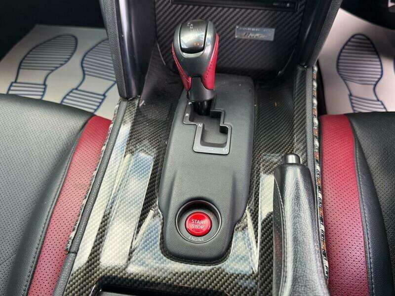 2011 NISSAN GT-R 2011 NISSAN GT-R