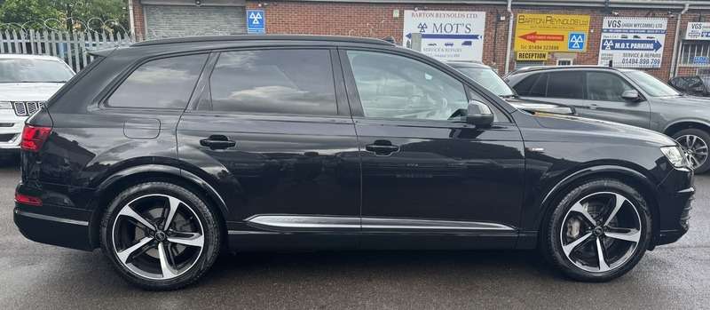 2018 AUDI Q7 2018 AUDI Q7
