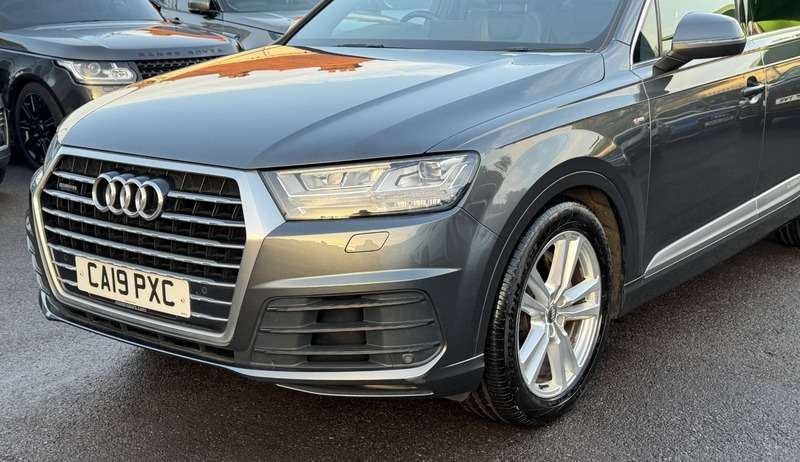 2019 AUDI Q7 2019 AUDI Q7