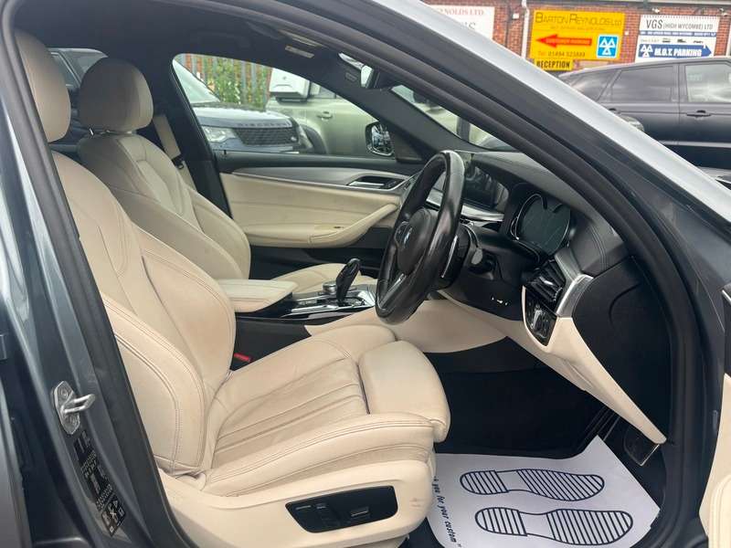 2018 BMW 5 SERIES 2018 BMW 5 SERIES