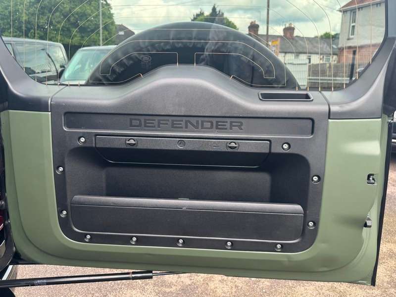2020 LAND ROVER DEFENDER 2020 LAND ROVER DEFENDER
