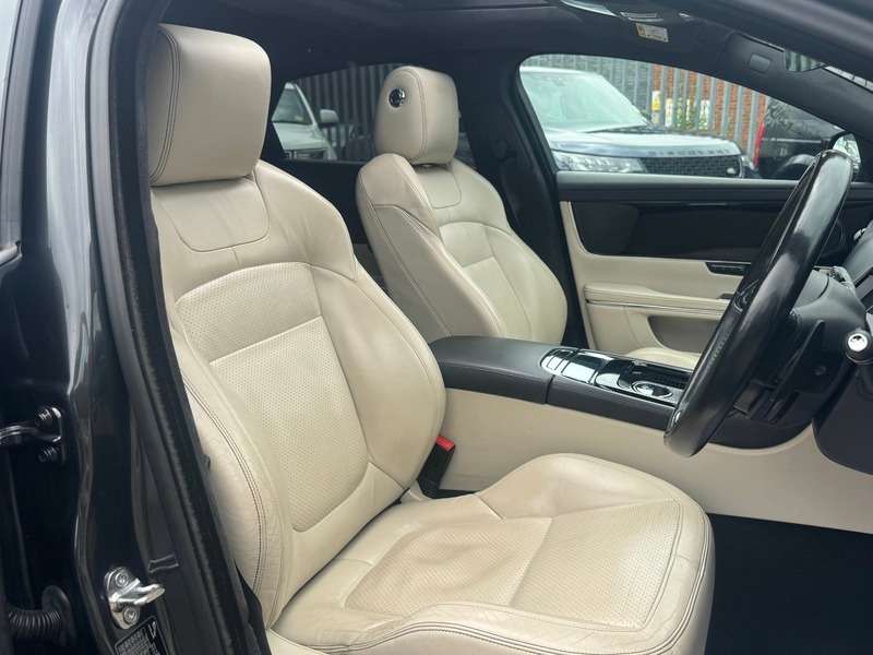 2018 JAGUAR XJ 2018 JAGUAR XJ