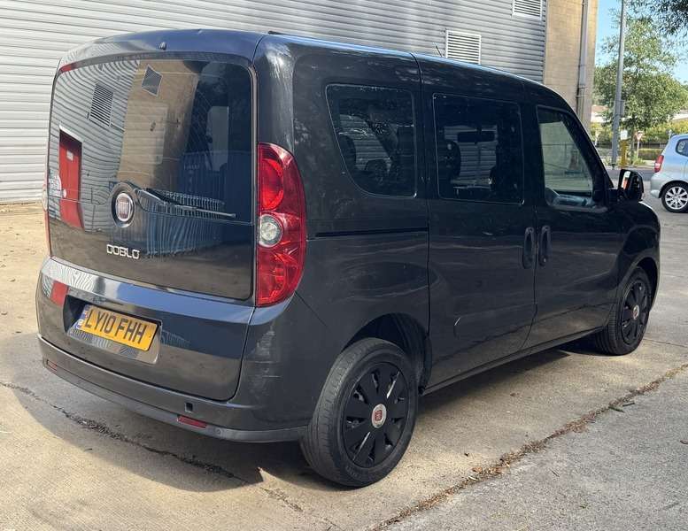 2010 FIAT DOBLO 2010 FIAT DOBLO