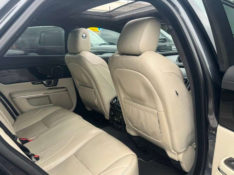2018 JAGUAR XJ 2018 JAGUAR XJ