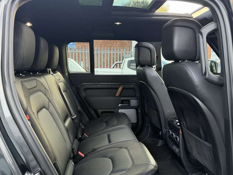 2022 LAND ROVER DEFENDER 2022 LAND ROVER DEFENDER