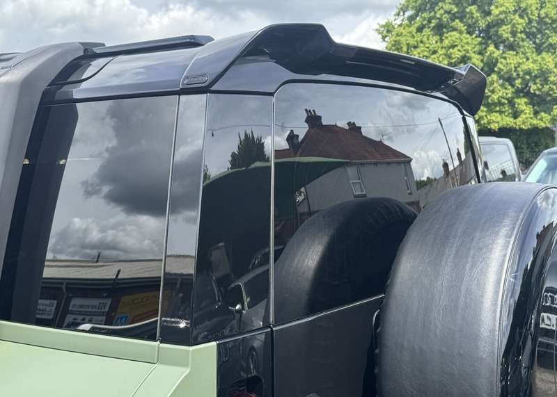 2020 LAND ROVER DEFENDER 2020 LAND ROVER DEFENDER