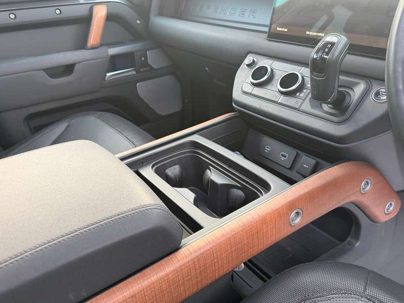 2022 LAND ROVER DEFENDER 2022 LAND ROVER DEFENDER