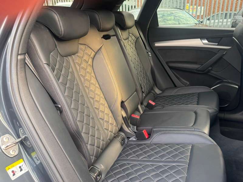 2018 AUDI SQ5 2018 AUDI SQ5