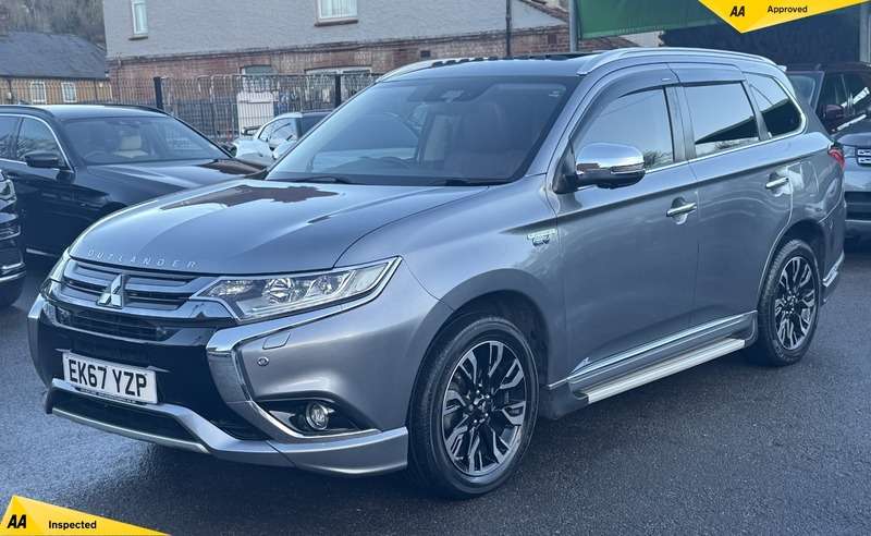 Check out this Mitsubishi Outlander 2017 Hybrid Electric Automatic