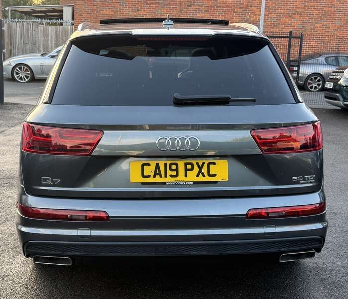 2019 AUDI Q7 2019 AUDI Q7